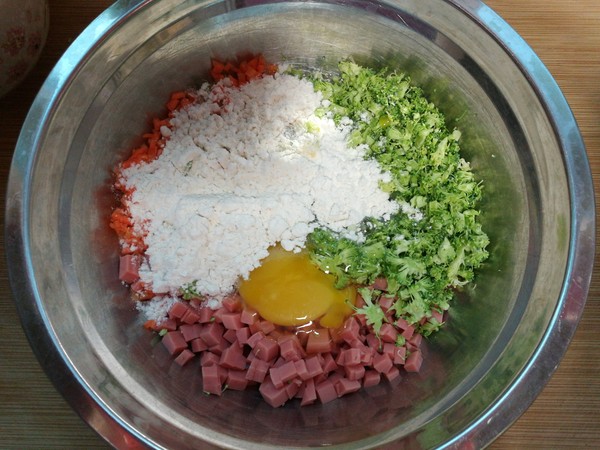 西蘭花菜餅的做法-家常味煎菜譜-易網(wǎng)健康養(yǎng)生網(wǎng) 西蘭花菜餅的做法-家常味煎菜譜