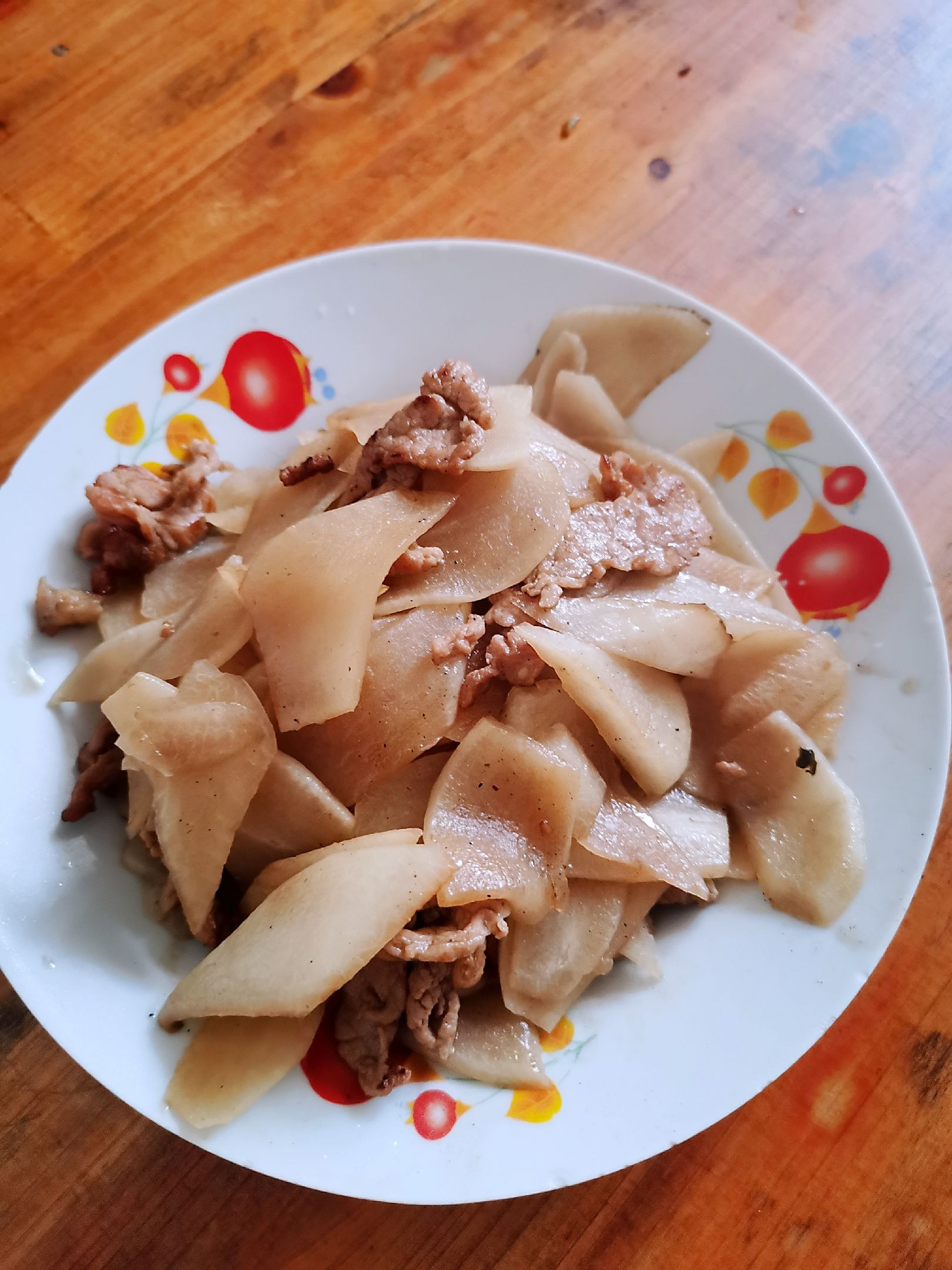 豬肉炒蘿卜的做法-家常味炒菜譜-易網健康養生網 豬肉炒蘿卜的做法-家常味炒菜譜