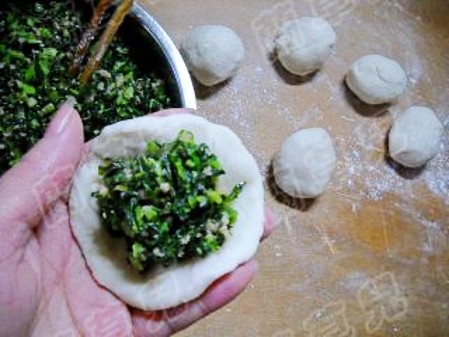 雪菜餡餅的做法-家常味煎菜譜