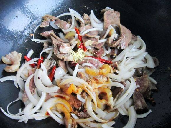 爆炒牛頭肉的做法-家常味炒菜譜