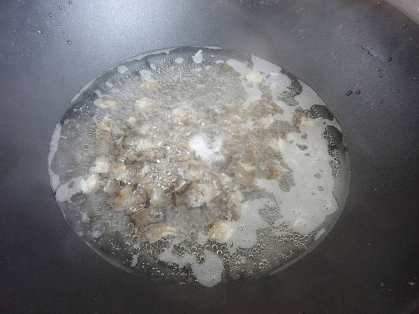 海參蒸蛋的做法-咸鮮味蒸菜譜-易網健康養生網 海參蒸蛋的做法-咸鮮味蒸菜譜