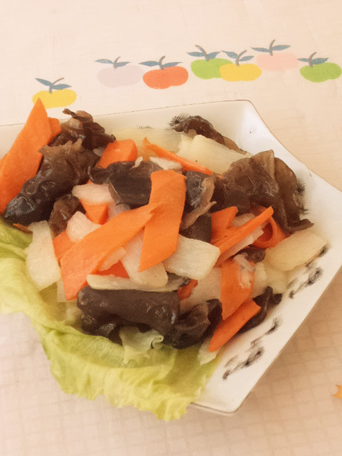 三色健康菜的做法-家常味炒菜譜-易網健康養生網 三色健康菜的做法-家常味炒菜譜