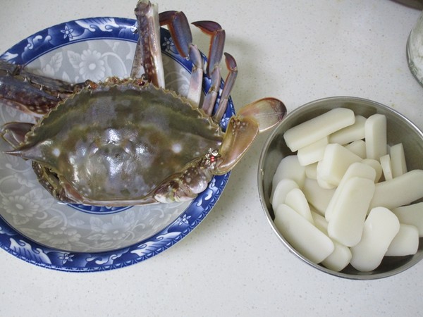 梭子蟹炒年糕的做法-咸鮮味炒菜譜-易網<a href=http://www.fnaogov.cn/ target=_blank class=infotextkey>健康養生</a>網 梭子蟹炒年糕的做法-咸鮮味炒菜譜