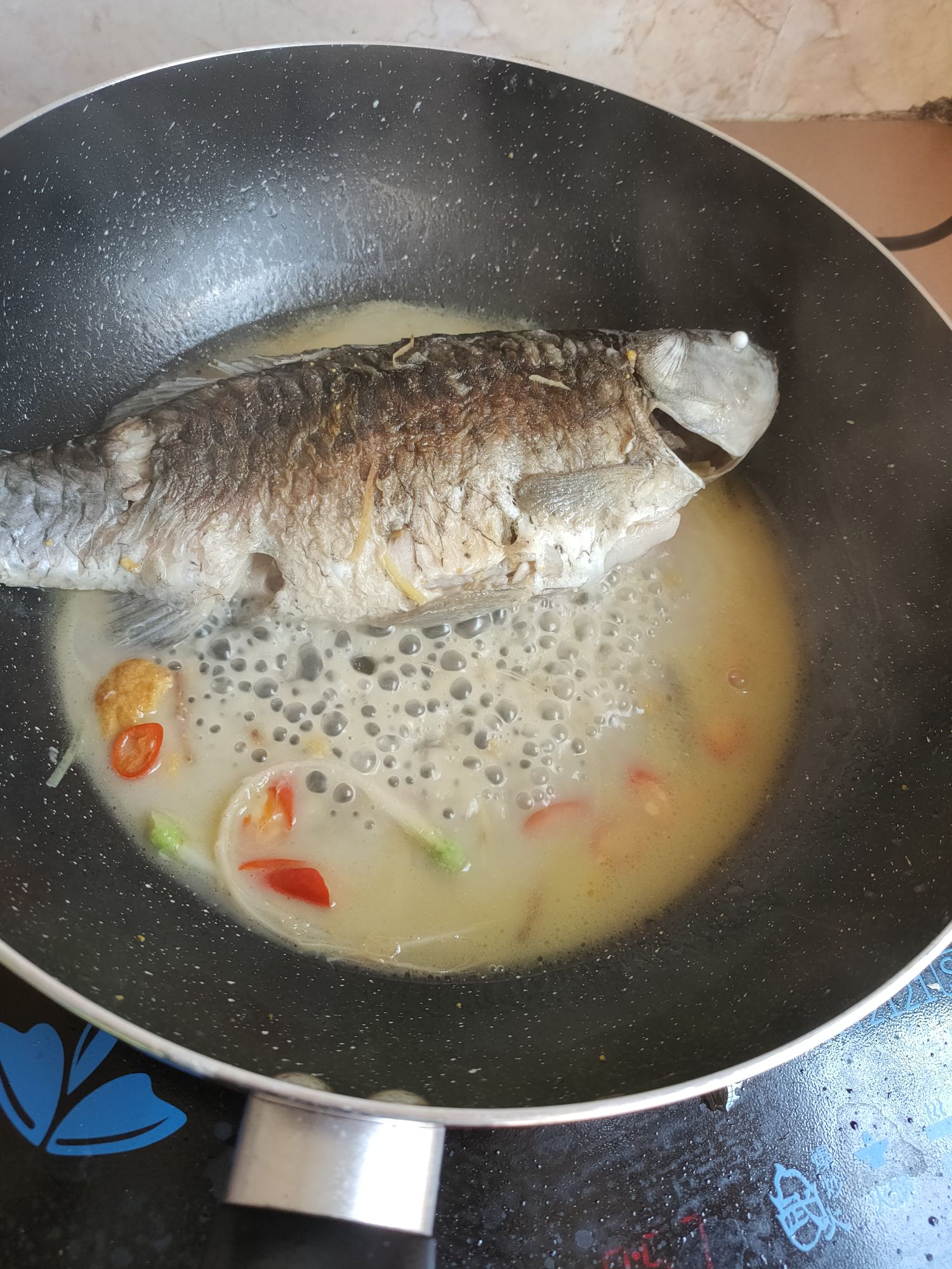 紅燒鯽魚(yú)的做法-家常味煎菜譜
