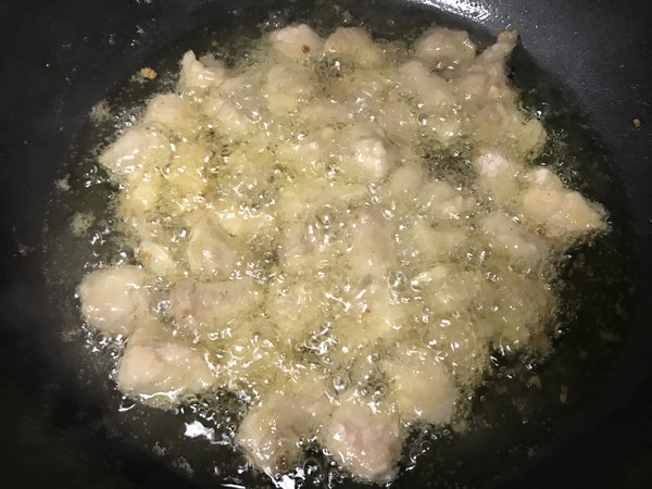 糖醋版溜肉段的做法-酸甜味熘菜譜