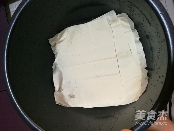 鹵蛋的做法-五香味煮菜譜-易網(wǎng)健康養(yǎng)生網(wǎng) 鹵蛋的做法-五香味煮菜譜