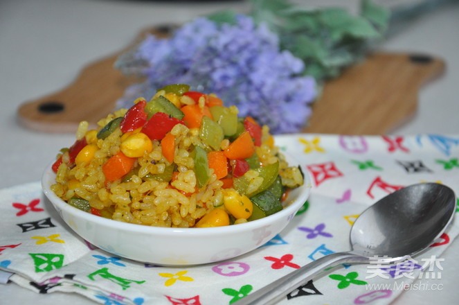 咖喱菌粉黃金炒飯的做法-咖喱味炒菜譜-易網健康養生網 咖喱菌粉黃金炒飯的做法-咖喱味炒菜譜
