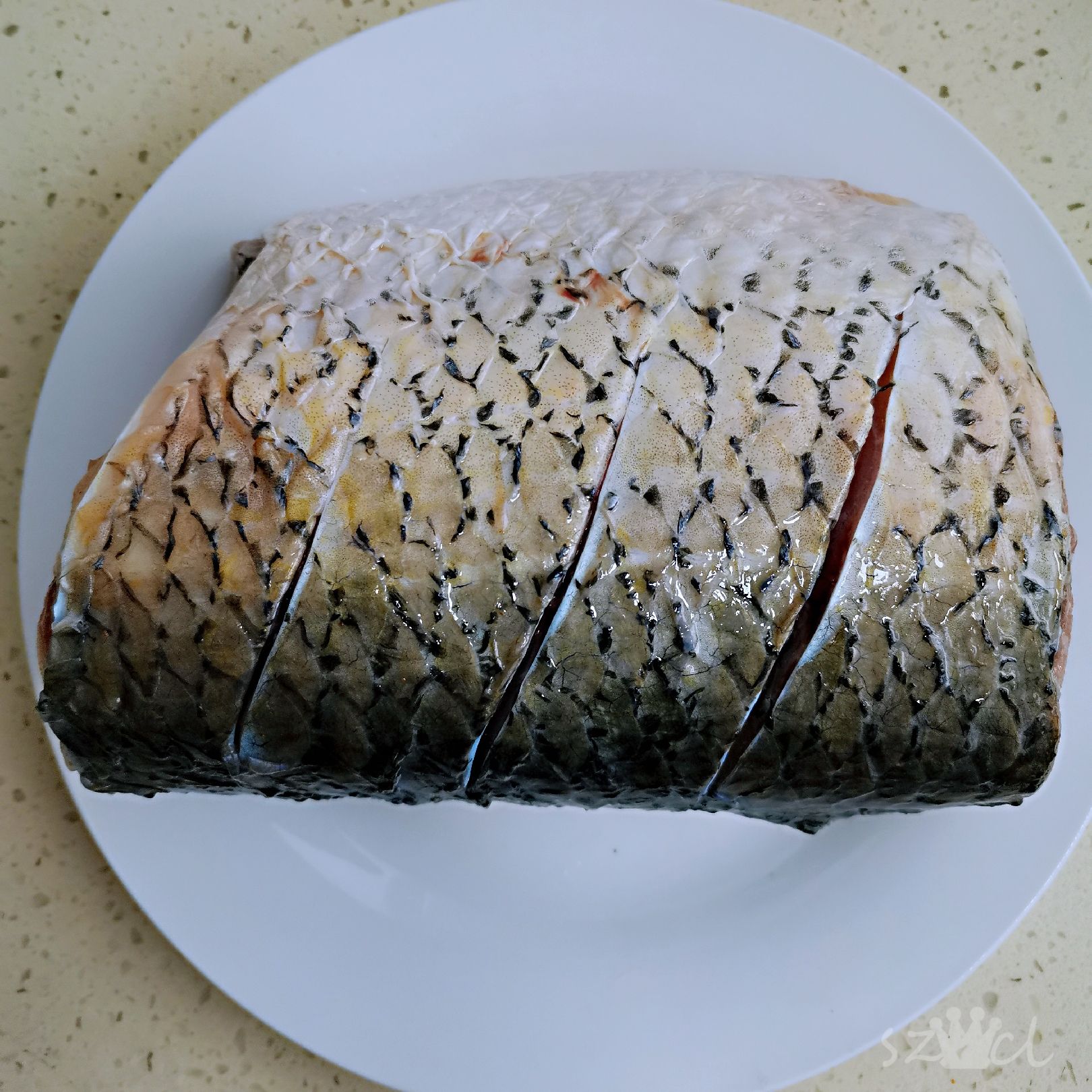 家常紅燒魚的做法-咸鮮味燉菜譜-易網<a href=http://www.fnaogov.cn/ target=_blank class=infotextkey>健康養生</a>網 家常紅燒魚的做法-咸鮮味燉菜譜