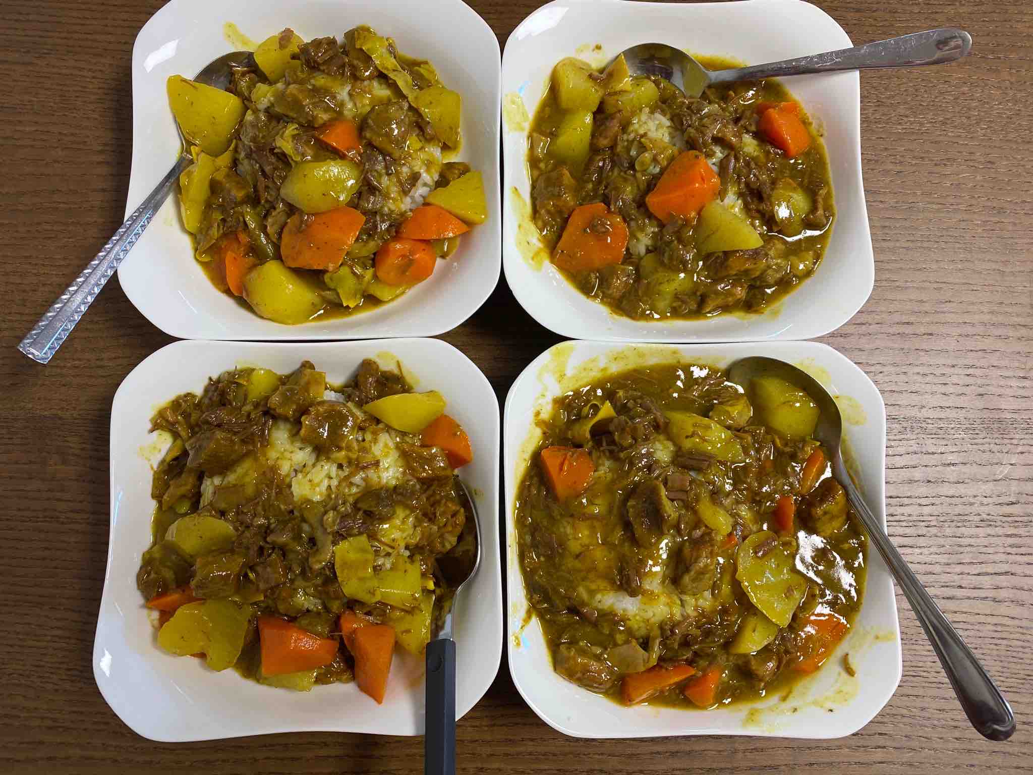 咖喱牛肉的做法-咖喱味煮菜譜-易網健康養生網 咖喱牛肉的做法-咖喱味煮菜譜