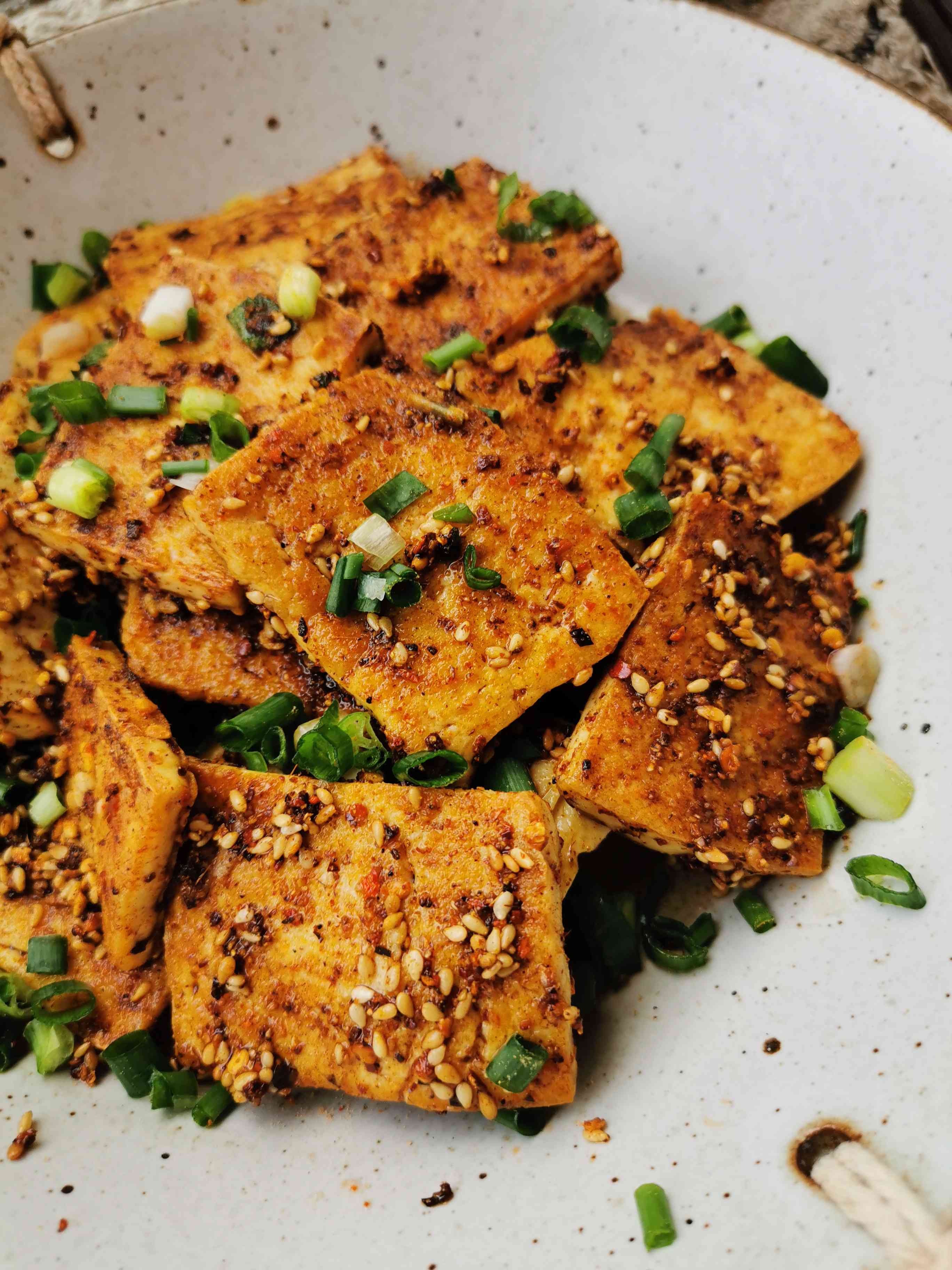 香煎豆腐的做法-香辣味煎菜譜
