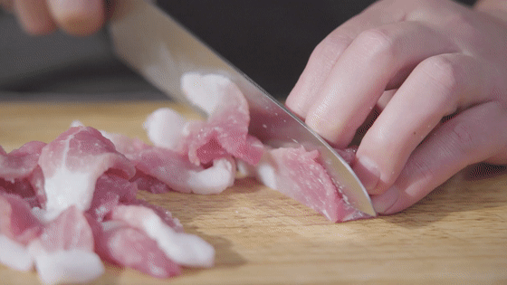 花菜炒肉--【孔老師教做菜】的做法-家常味炒菜譜