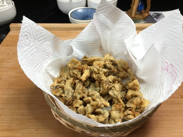 口感香酥,制作簡單的炸蘑菇,比炸肉好吃多了。的做法-家常味煎菜譜-易網(wǎng)健康養(yǎng)生網(wǎng) 口感香酥,制作簡單的炸蘑菇,比炸肉好吃多了。的做法-家常味煎菜譜