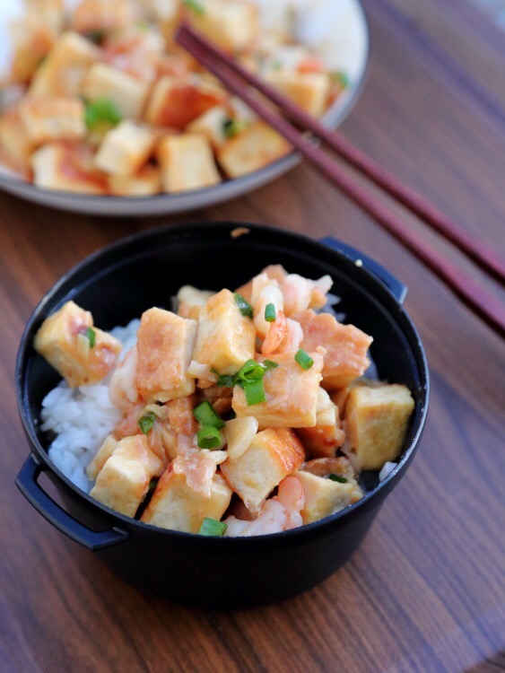 蝦仁豆腐的做法-咸鮮味炒菜譜