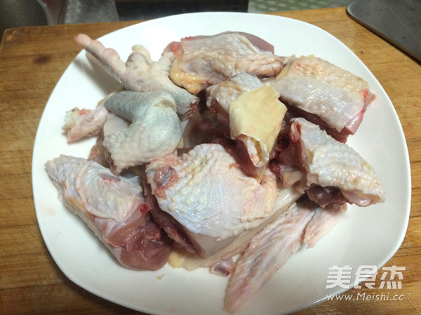 香菇雞湯的做法-咸鮮味燉菜譜-易網<a href=http://www.fnaogov.cn/ target=_blank class=infotextkey>健康養(yǎng)生</a>網 香菇雞湯的做法-咸鮮味燉菜譜