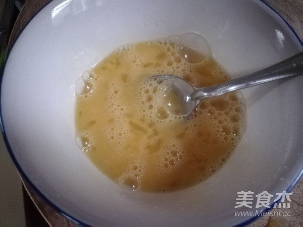 牛奶燉雞蛋的做法-奶香味蒸菜譜