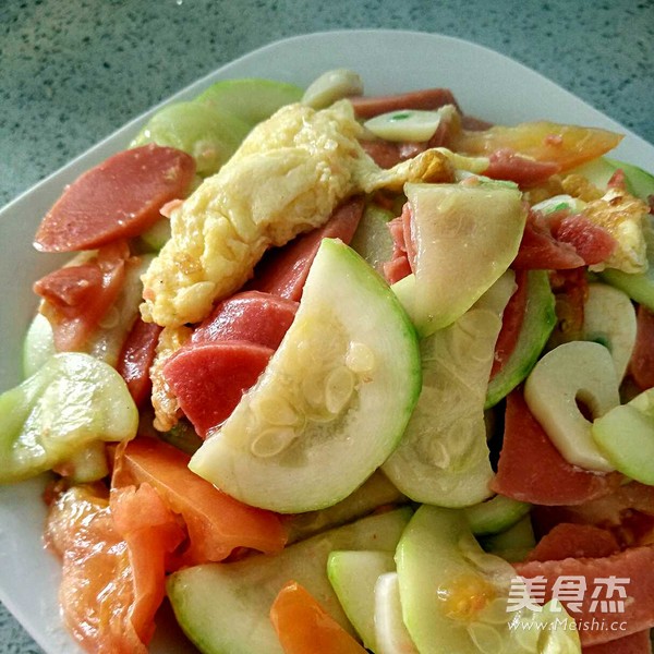 西葫蘆火腿炒雞蛋的做法-家常味炒菜譜