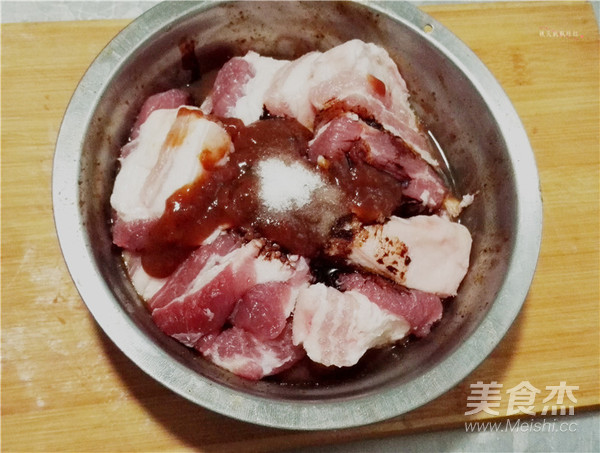 醬香五花肉的做法-醬香味烤菜譜