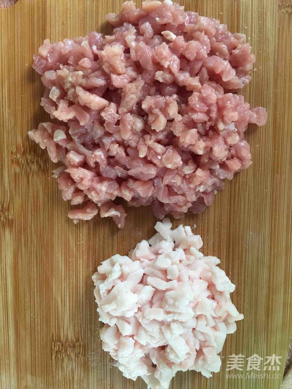紫菜蝦皮餛飩的做法-咸鮮味煮菜譜-易網(wǎng)<a href=http://www.fnaogov.cn/ target=_blank class=infotextkey>健康養(yǎng)生</a>網(wǎng) 紫菜蝦皮餛飩的做法-咸鮮味煮菜譜