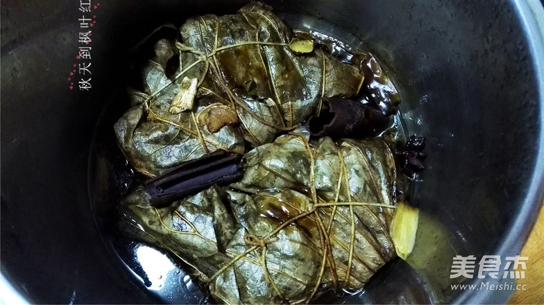 荷葉香酥雞腿的做法-其它口味燉菜譜-易網(wǎng)健康養(yǎng)生網(wǎng) 荷葉香酥雞腿的做法-其它口味燉菜譜