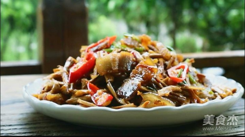 筍干炒回鍋肉的做法-家常味炒菜譜