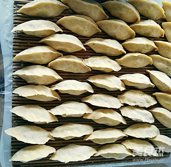 山西玉米面蒸餃的做法-家常味蒸菜譜-易網(wǎng)健康養(yǎng)生網(wǎng) 山西玉米面蒸餃的做法-家常味蒸菜譜