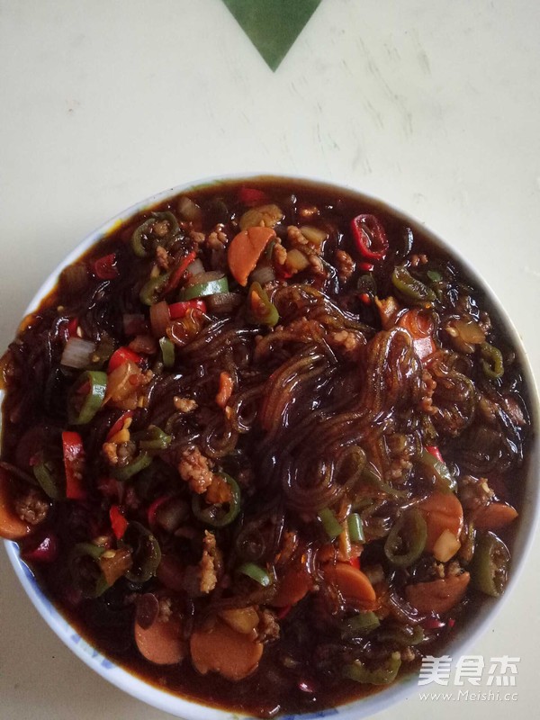肉沫粉絲的做法-家常味燒菜譜-易網健康養生網 肉沫粉絲的做法-家常味燒菜譜