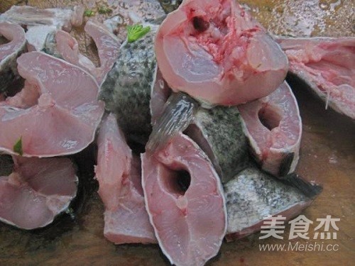 用潮白黑魚(yú)做韓國(guó)辣魚(yú)湯的做法-香辣味煮菜譜-易網(wǎng)健康養(yǎng)生網(wǎng) 用潮白黑魚(yú)做韓國(guó)辣魚(yú)湯的做法-香辣味煮菜譜