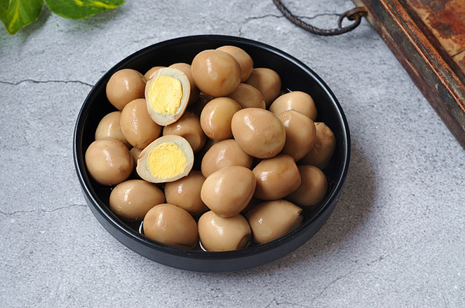 鹵鵪鶉蛋的做法-咸鮮味鹵菜譜-易網健康養(yǎng)生網 鹵鵪鶉蛋的做法-咸鮮味鹵菜譜