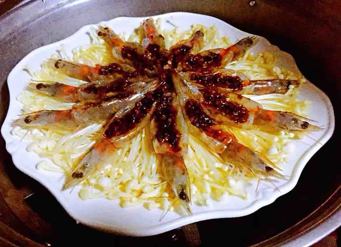 蒜蓉海蝦蒸金針菇的做法-家常味蒸菜譜