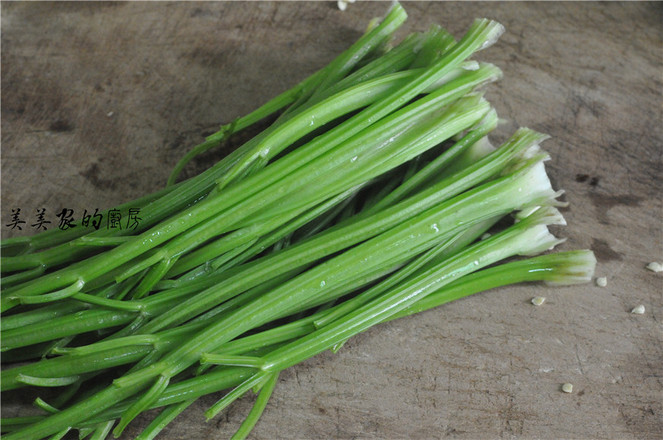 芹菜炒蝦仁的做法-家常味炒菜譜-易網<a href=http://www.fnaogov.cn/ target=_blank class=infotextkey>健康養生</a>網 芹菜炒蝦仁的做法-家常味炒菜譜