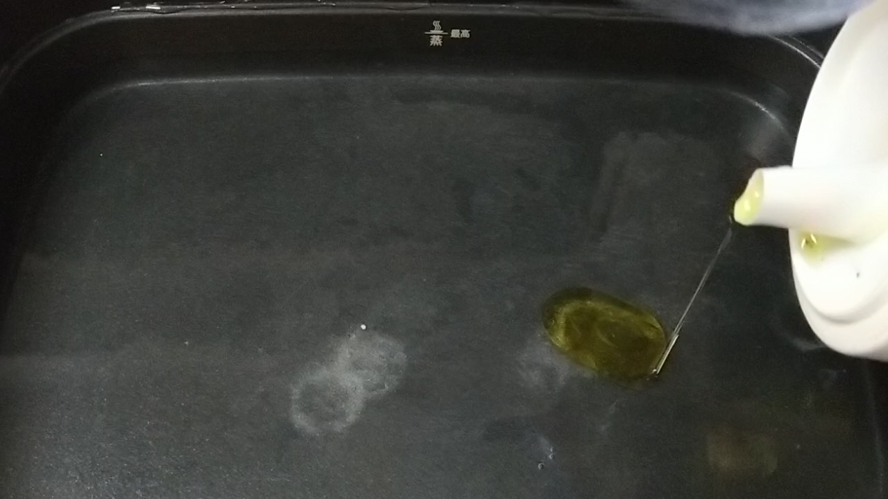酸香筋道火鍋粉的做法-酸辣味拌菜譜-易網(wǎng)<a href=http://www.fnaogov.cn/ target=_blank class=infotextkey>健康養(yǎng)生</a>網(wǎng) 酸香筋道火鍋粉的做法-酸辣味拌菜譜