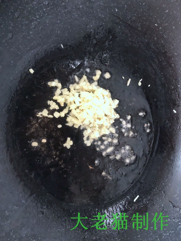 醬燜鮑魚的做法-醬香味燜菜譜-易網健康養(yǎng)生網 醬燜鮑魚的做法-醬香味燜菜譜