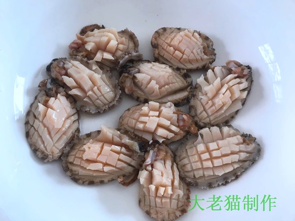 醬燜鮑魚的做法-醬香味燜菜譜-易網健康養(yǎng)生網 醬燜鮑魚的做法-醬香味燜菜譜