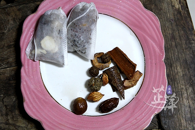 醬肉粉的做法-香辣味煮菜譜-易網健康養生網 醬肉粉的做法-香辣味煮菜譜
