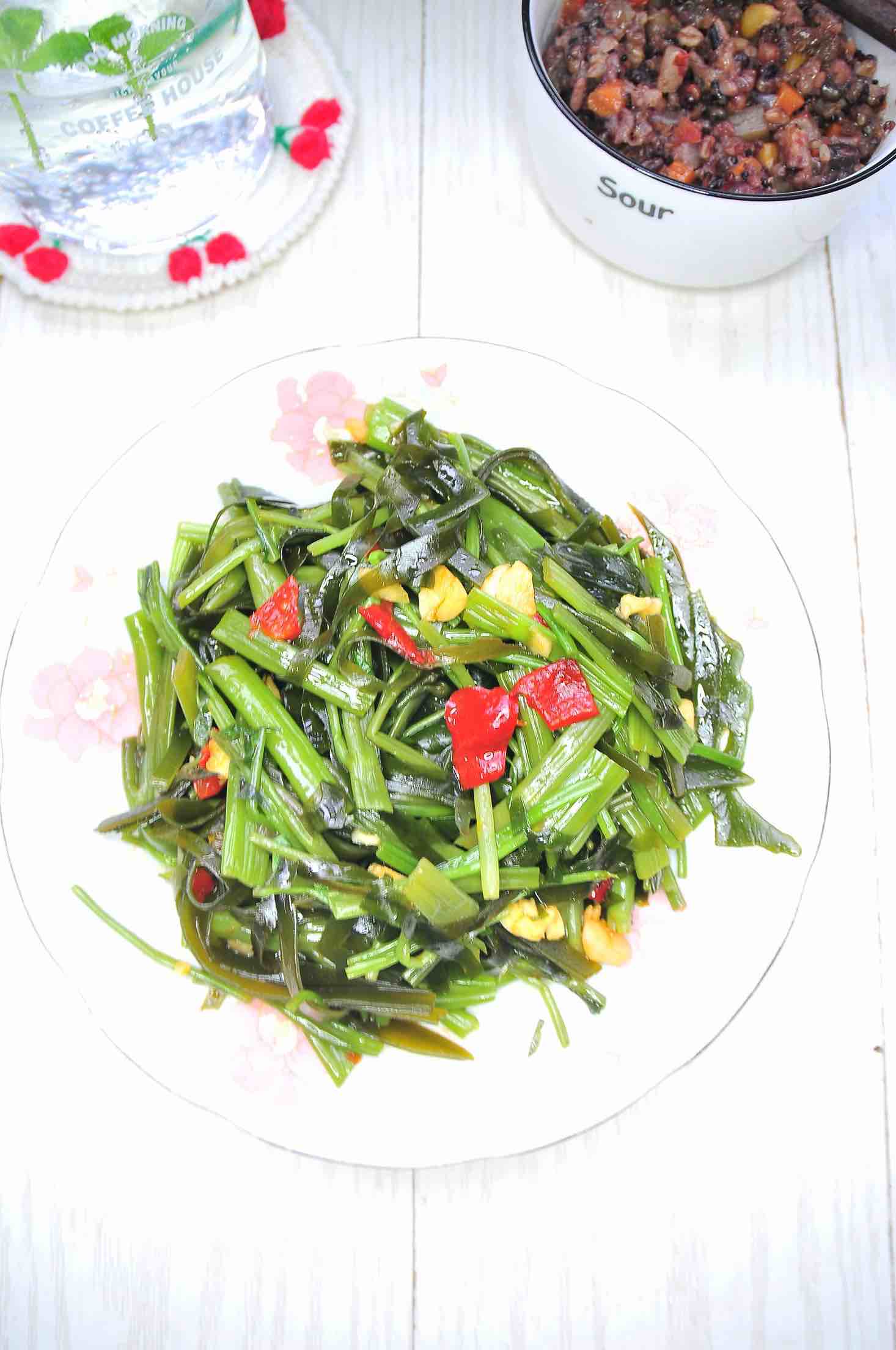 空心菜拌海帶的做法-家常味拌菜譜-易網健康養生網 空心菜拌海帶的做法-家常味拌菜譜