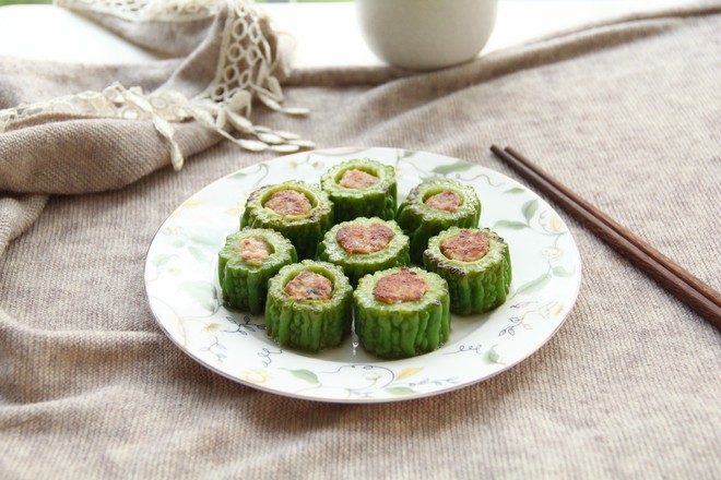 苦瓜釀肉的做法-咸鮮味煎菜譜-易網(wǎng)健康養(yǎng)生網(wǎng) 苦瓜釀肉的做法-咸鮮味煎菜譜