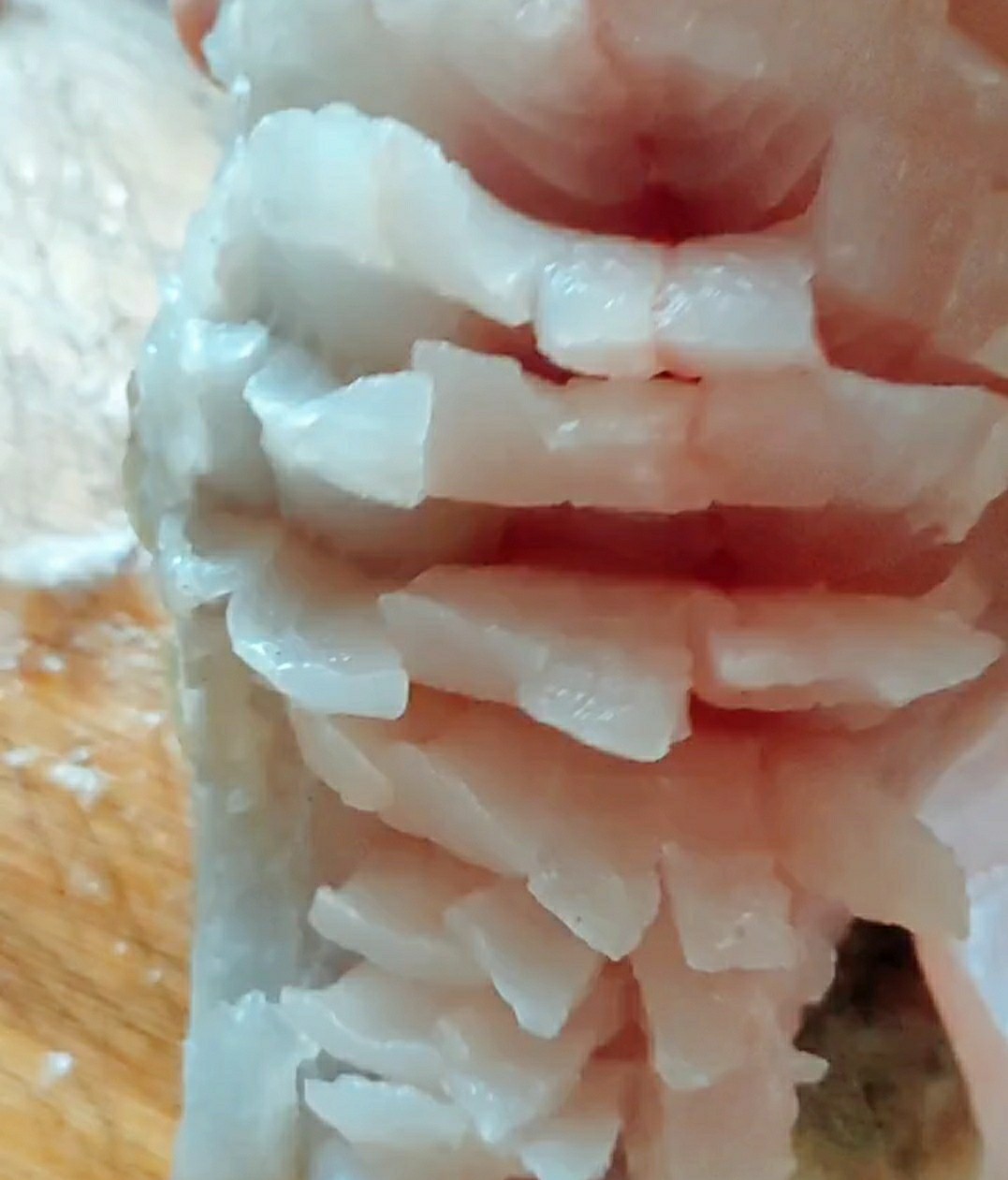 松鼠鱖魚(yú)的做法-酸甜味炸菜譜