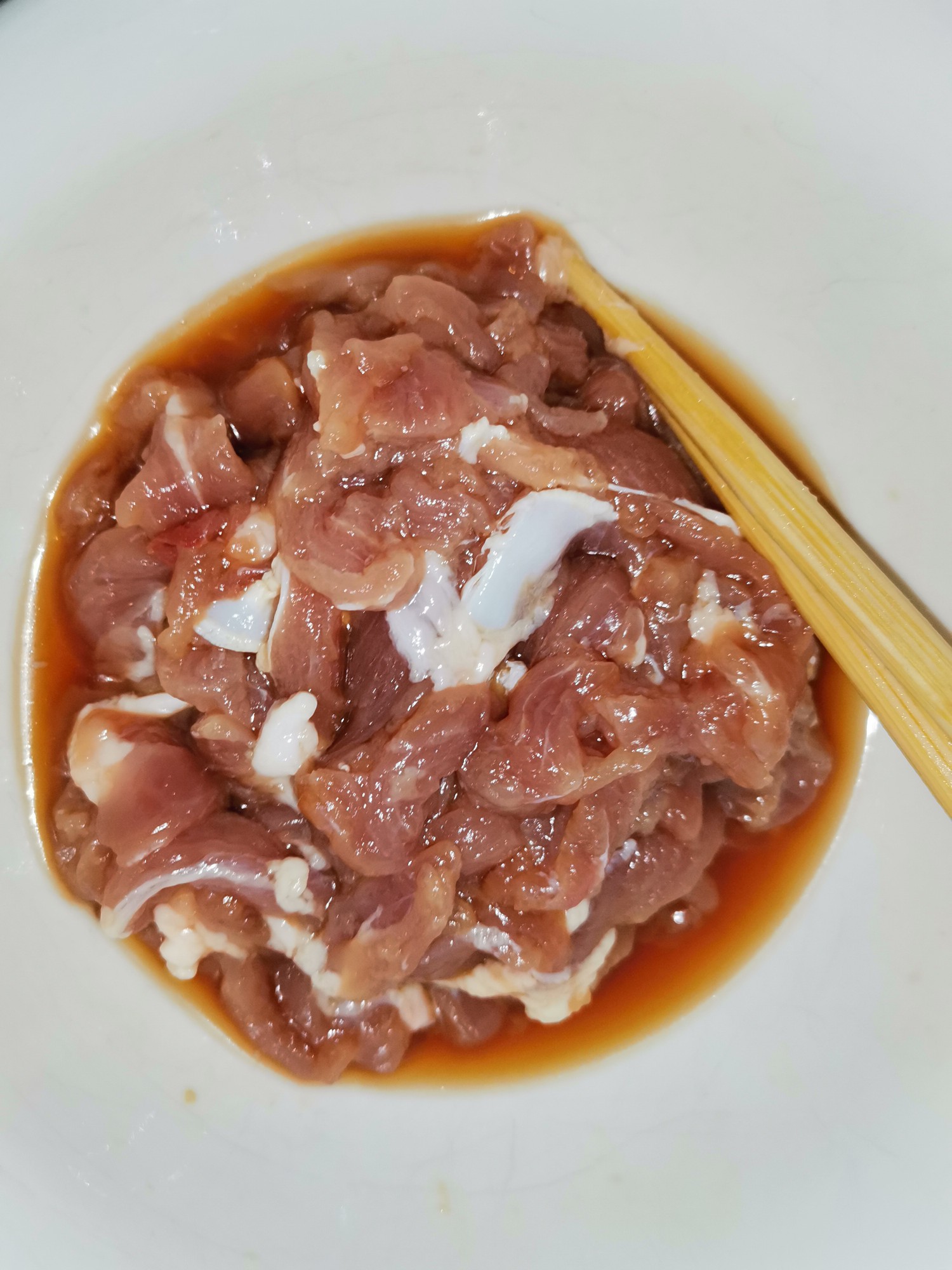 扁豆角炒肉絲的做法-家常味炒菜譜-易網(wǎng)<a href=http://www.fnaogov.cn/ target=_blank class=infotextkey>健康養(yǎng)生</a>網(wǎng) 扁豆角炒肉絲的做法-家常味炒菜譜