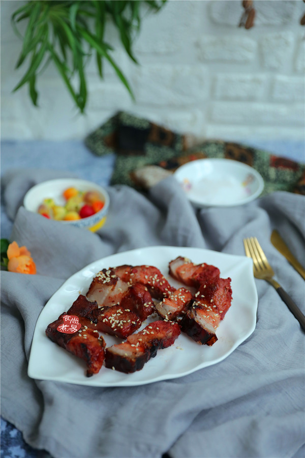 南乳汁烤五花肉的做法-家常味烤菜譜-易網(wǎng)健康養(yǎng)生網(wǎng) 南乳汁烤五花肉的做法-家常味烤菜譜