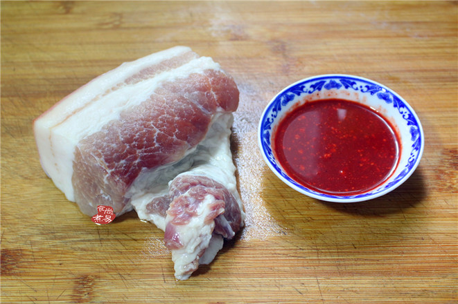 南乳汁烤五花肉的做法-家常味烤菜譜-易網(wǎng)<a href=http://www.fnaogov.cn/ target=_blank class=infotextkey>健康養(yǎng)生</a>網(wǎng) 南乳汁烤五花肉的做法-家常味烤菜譜