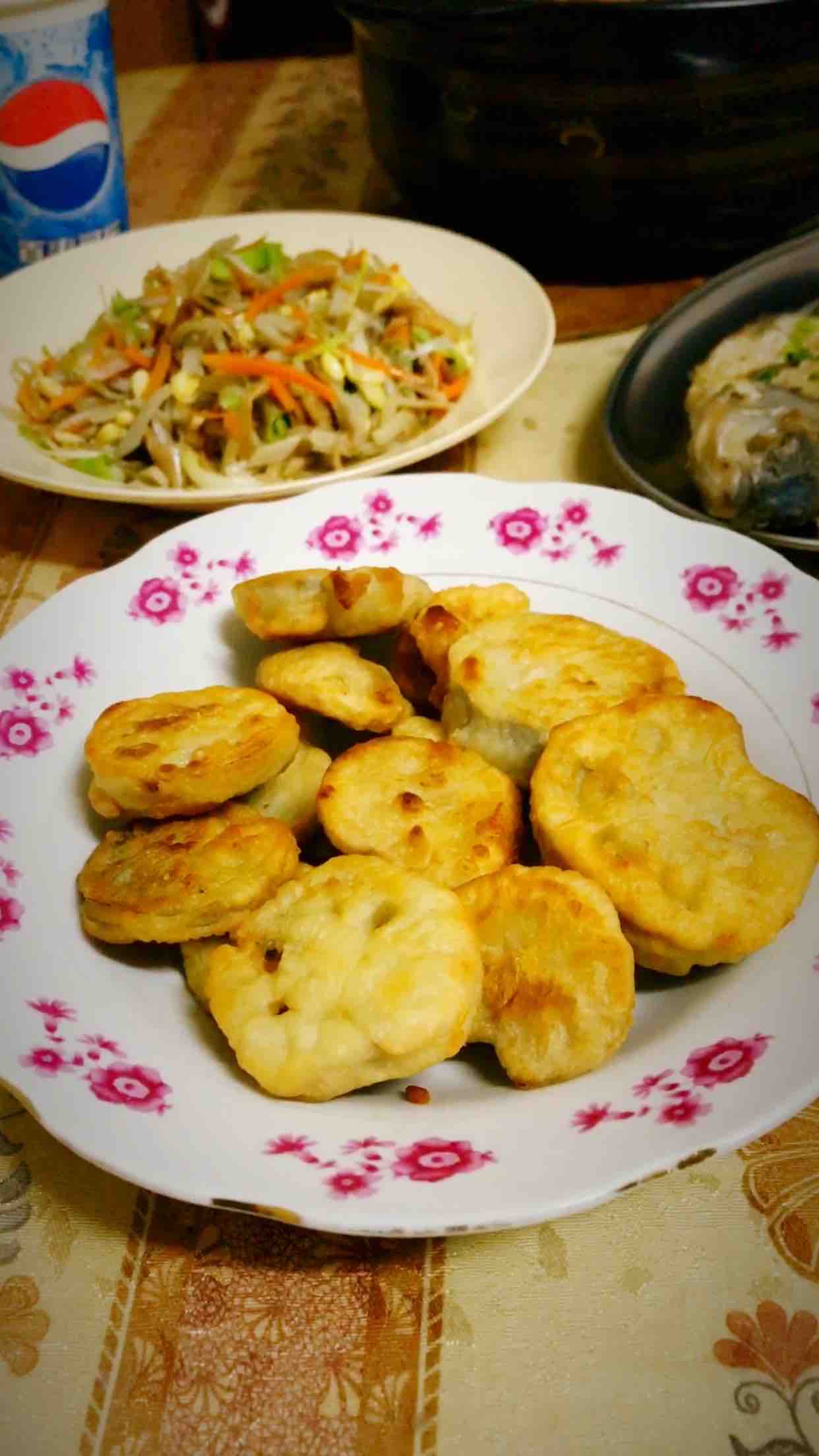 酥炸鮮肉藕盒的做法-家常味炸菜譜