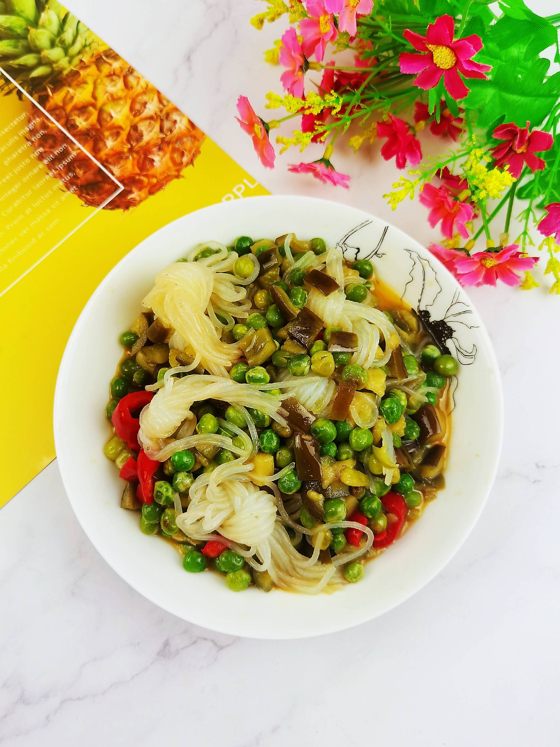 青豆炒茄丁的做法-咸鮮味炒菜譜-易網(wǎng)健康養(yǎng)生網(wǎng) 青豆炒茄丁的做法-咸鮮味炒菜譜