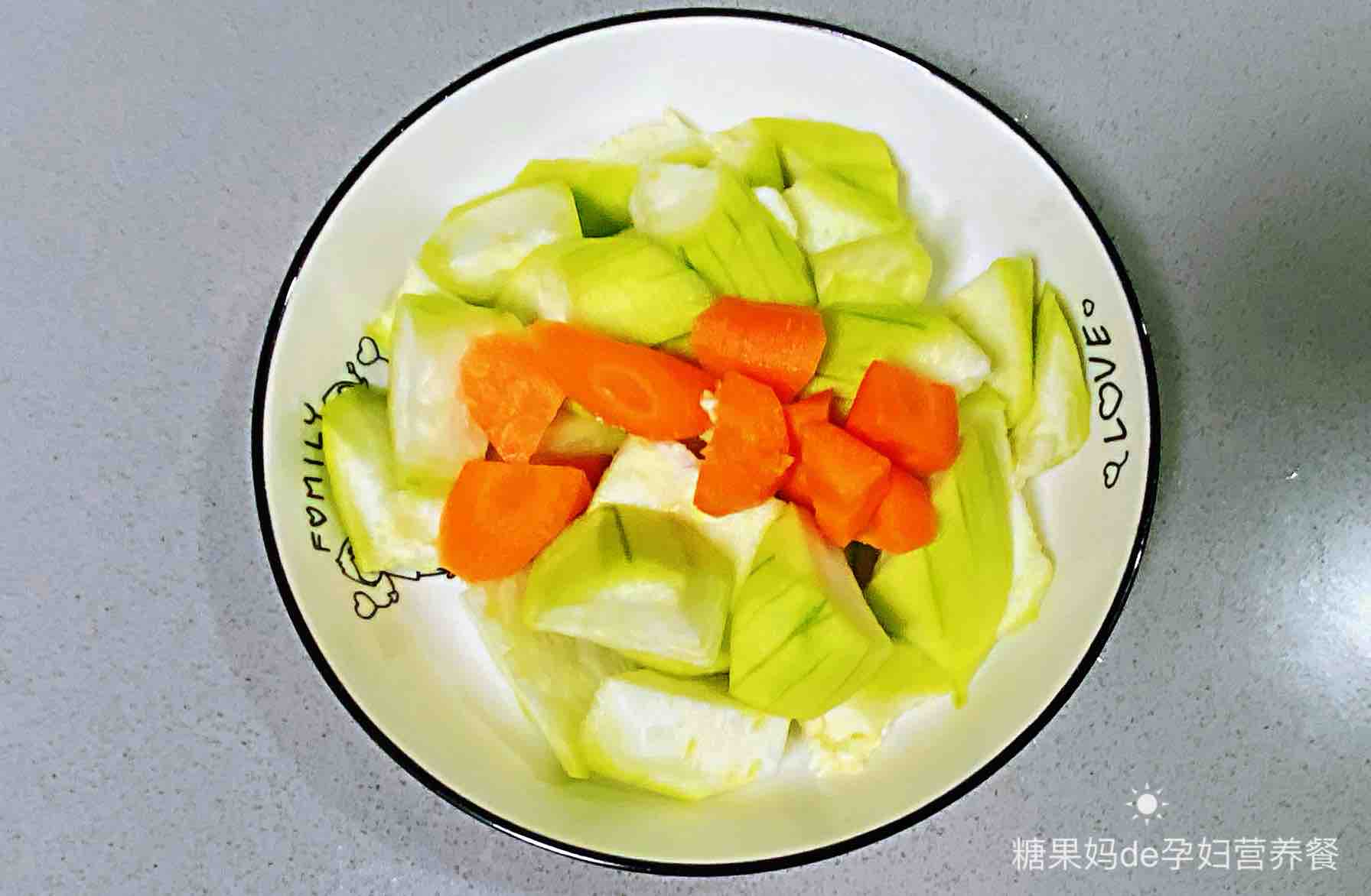 【孕婦食譜】絲瓜燴魚餅，甜鮮美味，色澤鮮艷、低脂又營養～的做法-咸鮮味燴菜譜