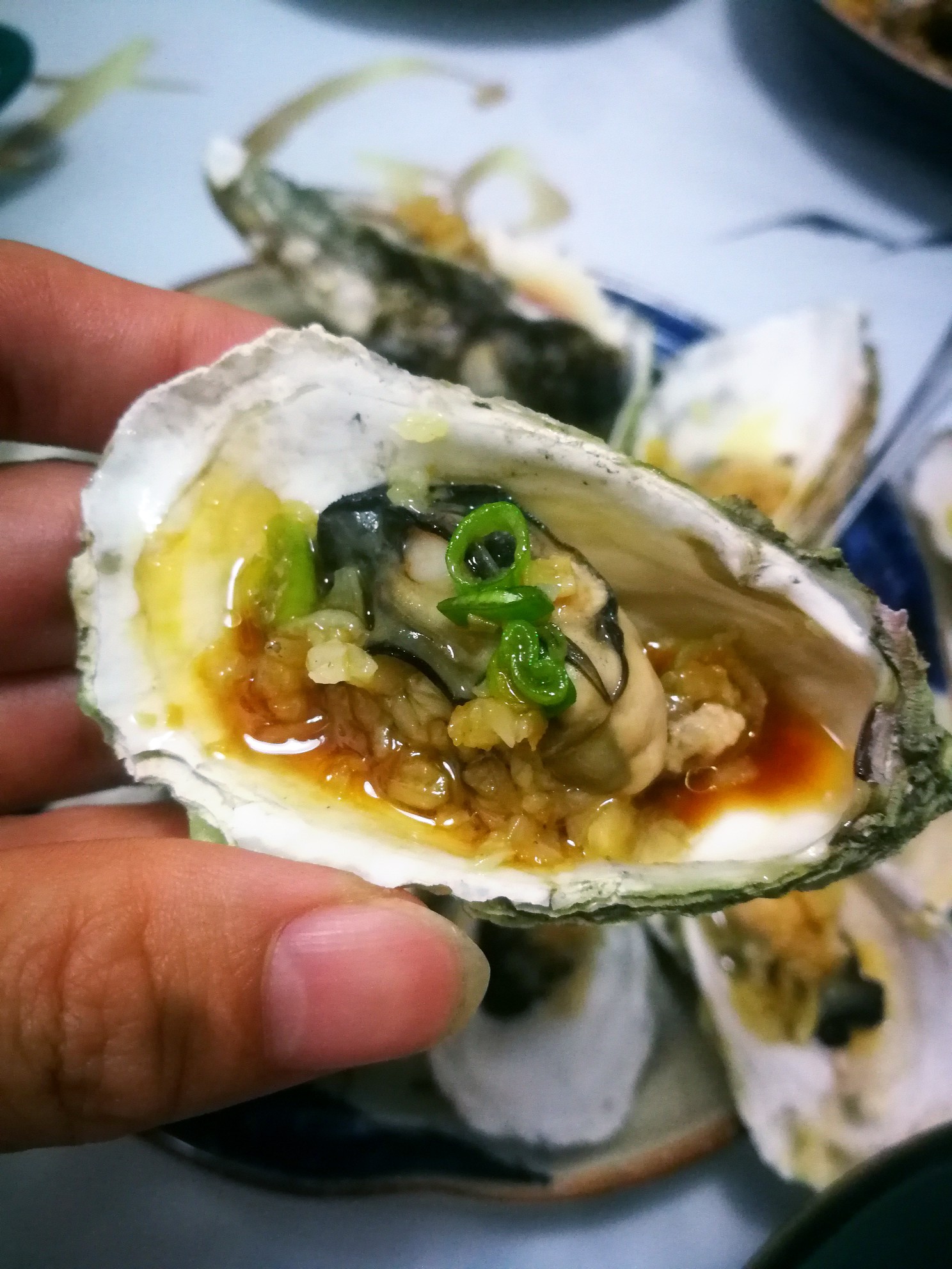 蒜蓉生蠔的做法-咸鮮味蒸菜譜-易網健康養生網 蒜蓉生蠔的做法-咸鮮味蒸菜譜