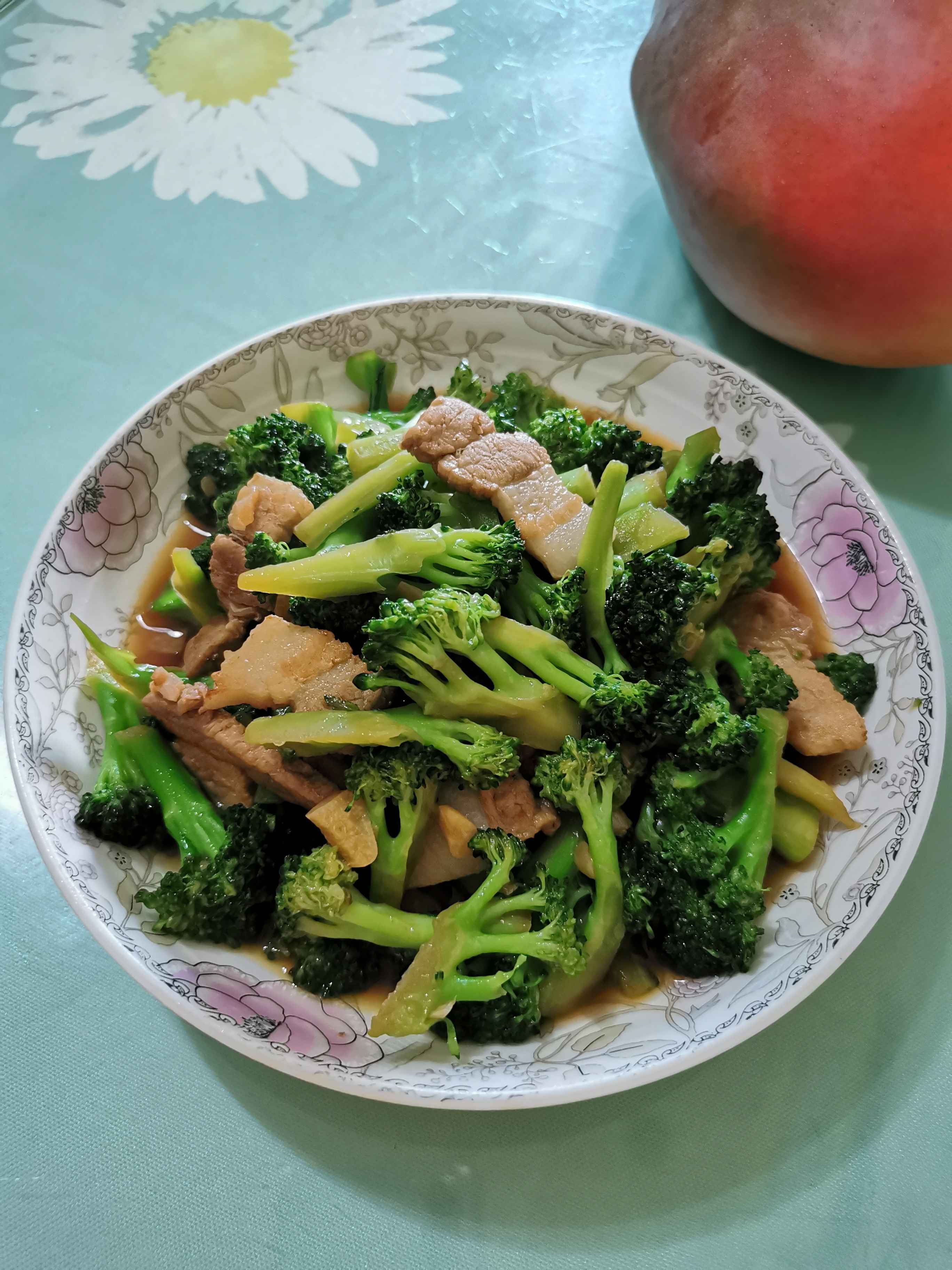 美味西蘭花的做法-家常味炒菜譜-易網健康養生網 美味西蘭花的做法-家常味炒菜譜