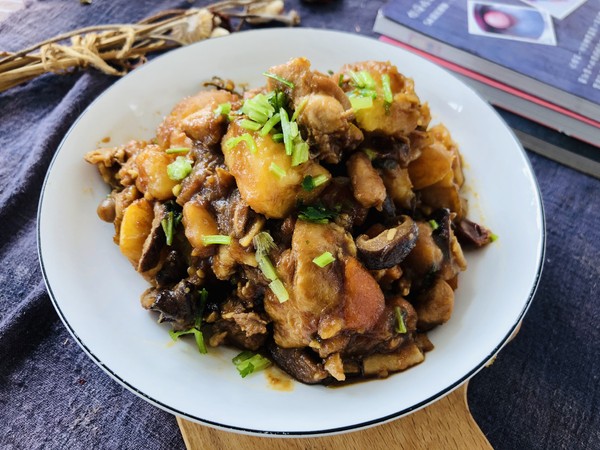 雞腿燉土豆的做法-咸鮮味燉菜譜-易網(wǎng)健康養(yǎng)生網(wǎng) 雞腿燉土豆的做法-咸鮮味燉菜譜