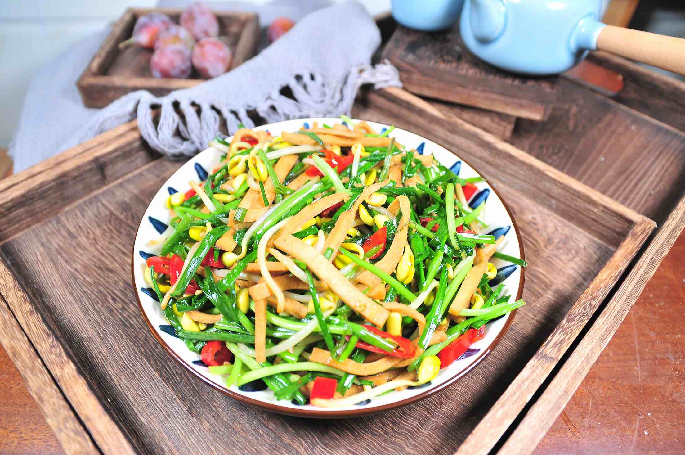 韭香豆芽炒干子的做法-家常味炒菜譜-易網健康養生網 韭香豆芽炒干子的做法-家常味炒菜譜