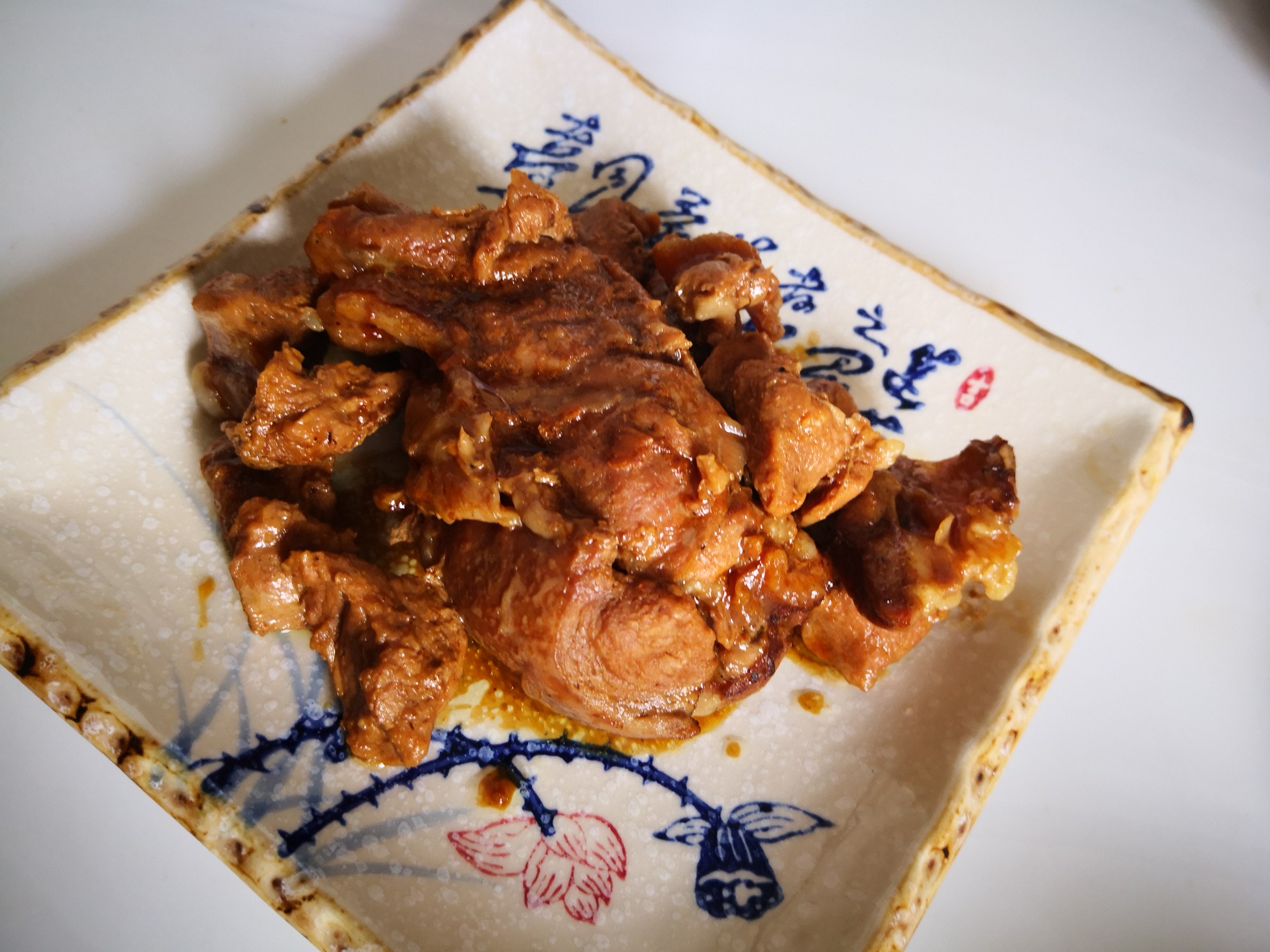 醬香羊腿肉的做法-醬香味醬菜譜-易網(wǎng)健康養(yǎng)生網(wǎng) 醬香羊腿肉的做法-醬香味醬菜譜