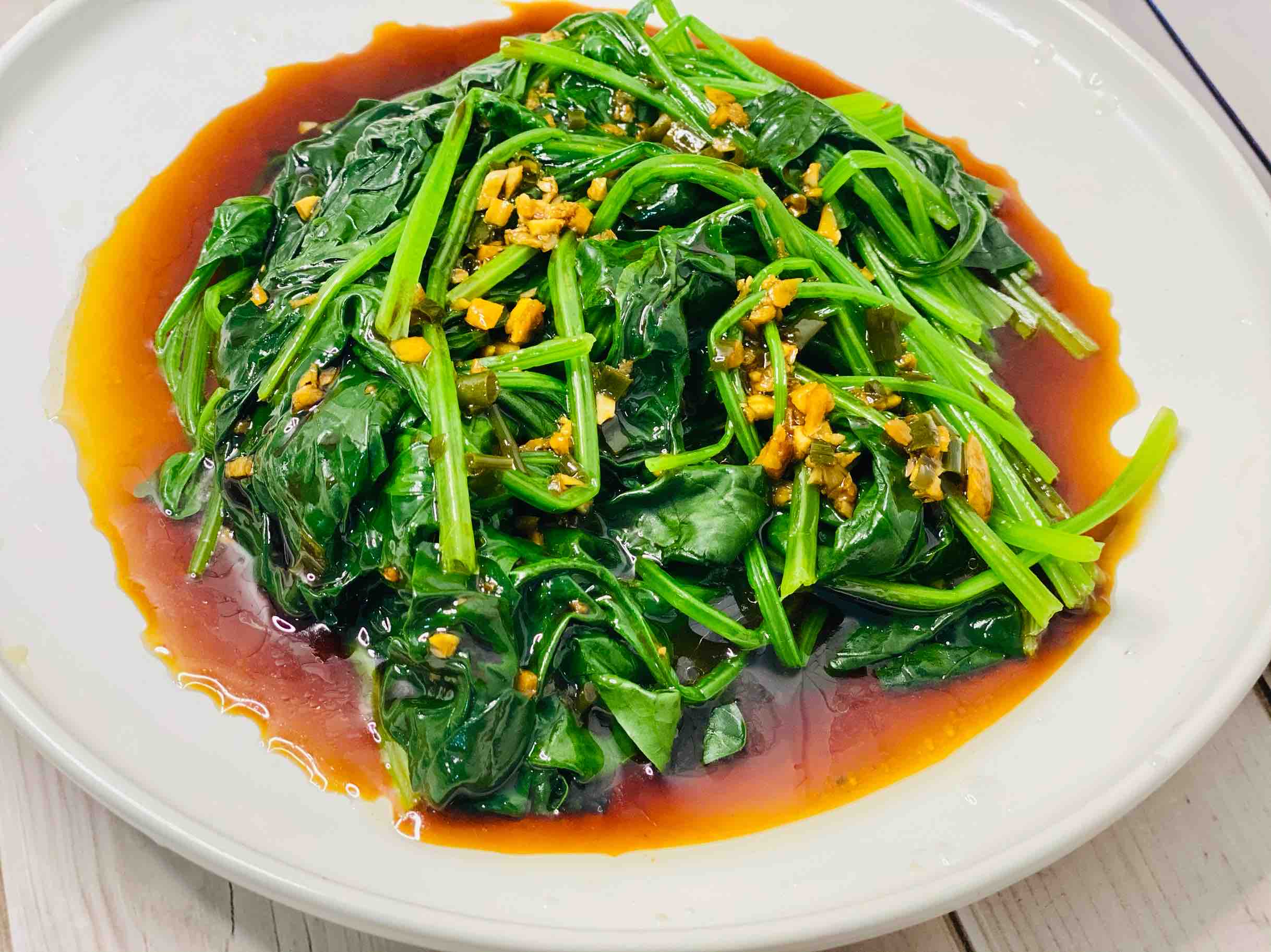 節后掉秤，吃快手拌菠菜的做法-咸鮮味煮菜譜