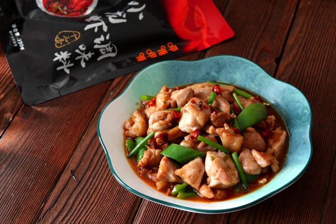 辣炒饞嘴雞的做法-麻辣味炒菜譜-易網(wǎng)健康養(yǎng)生網(wǎng) 辣炒饞嘴雞的做法-麻辣味炒菜譜